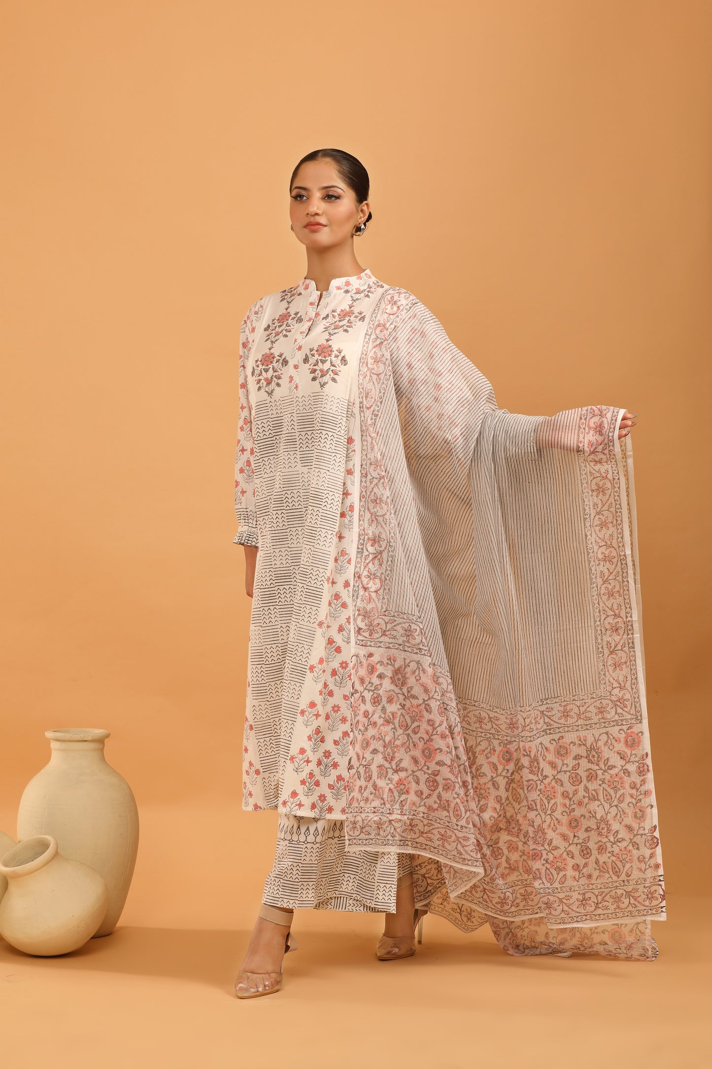 SERENE IVORY KURTA SET